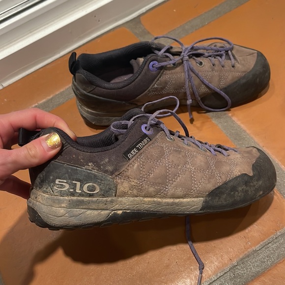 Five Ten Guide Tennie Approach Shoes - Women's - Picture 6 of 7